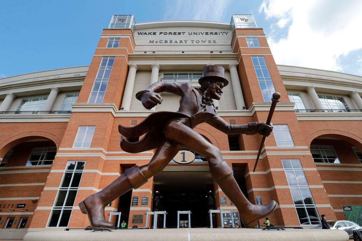 Wake Forest Demon Deacons vs. Notre Dame Fighting Irish