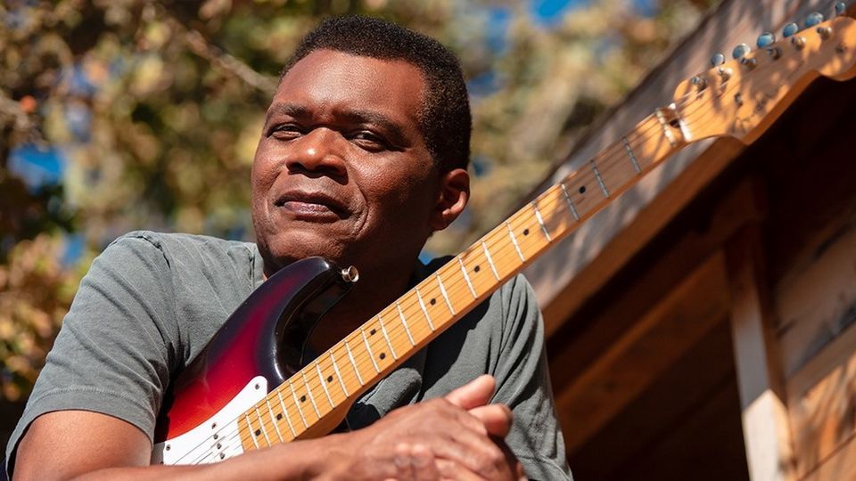 The Robert Cray Band Live in M\u00fcnchen