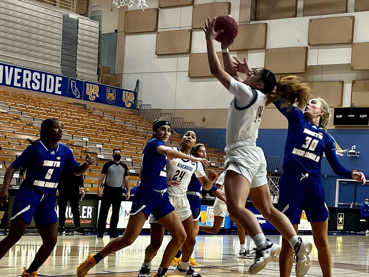 UC Riverside Highlanders at UC Santa Barbara Gauchos Womens Basketball