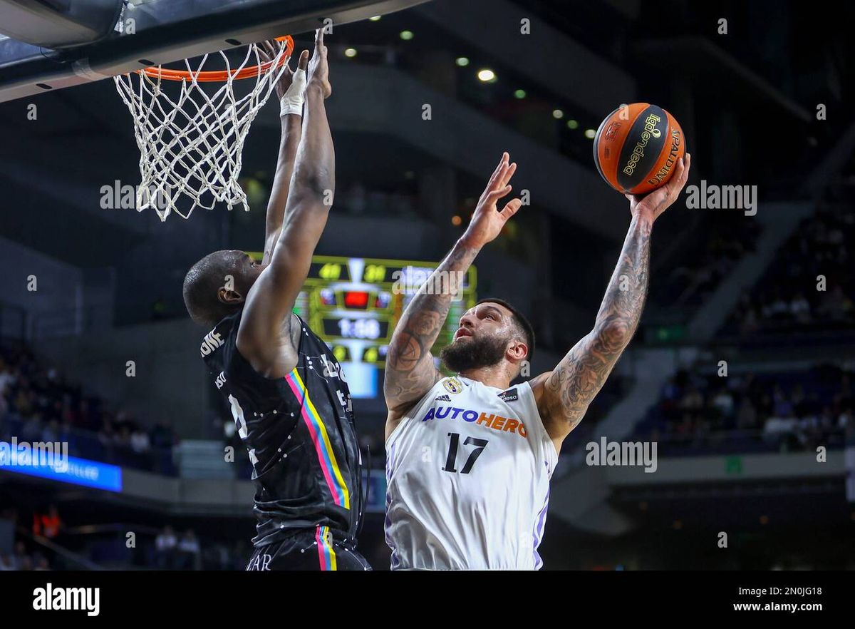 Real Madrid Baloncesto vs Lenovo Tenerife