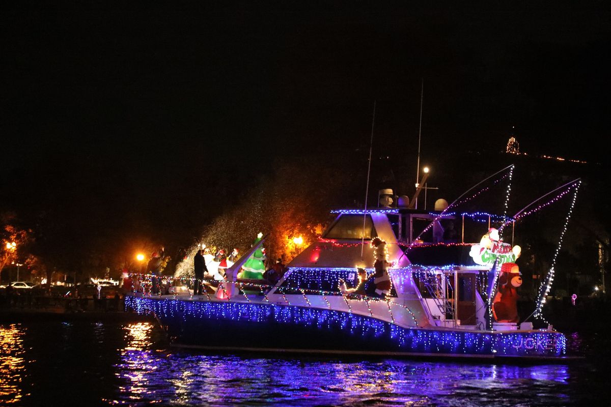 Lynn Hahn Memorial Delta Reflections Lighted Boat Parade