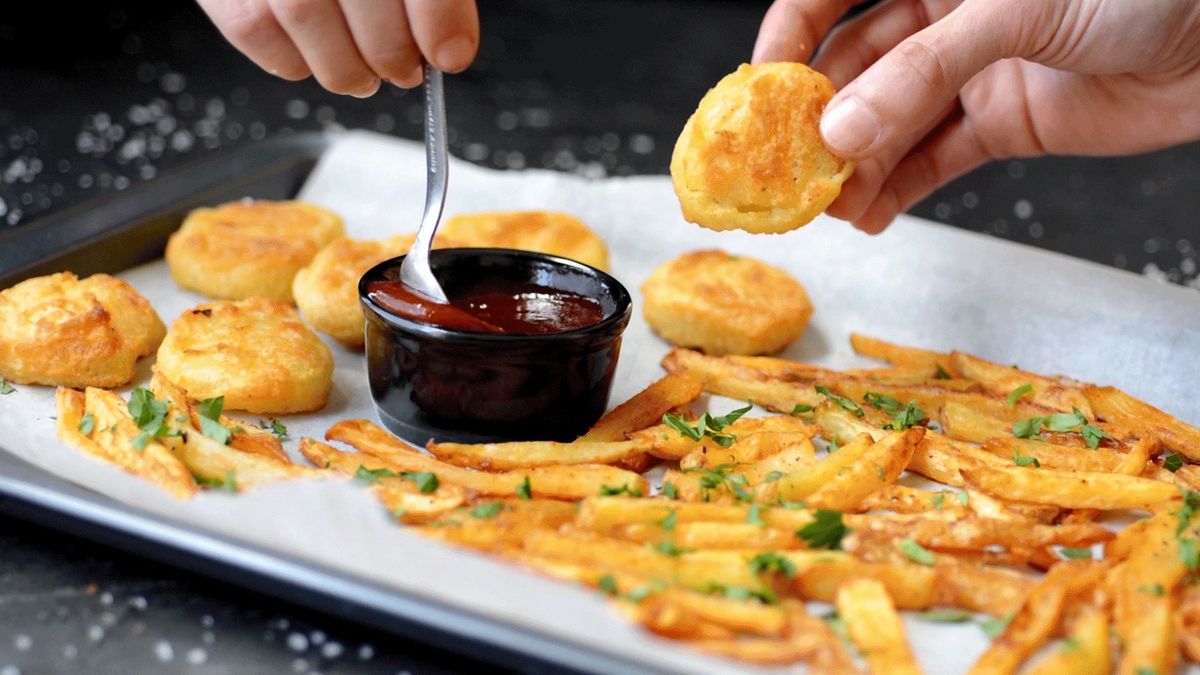 Kids Kooking: Homemade Chicken Nuggets & French Fries