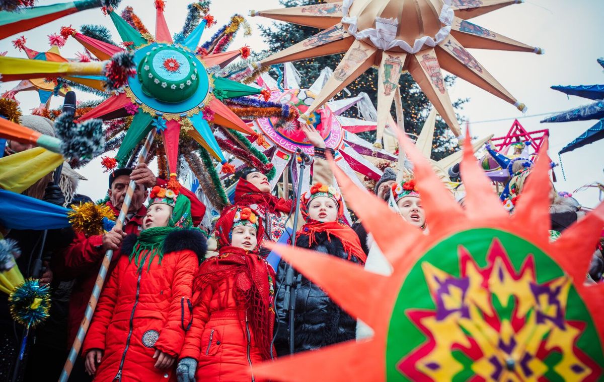 Association of Ukrainians in Tasmania at the Myer Christmas Pageant