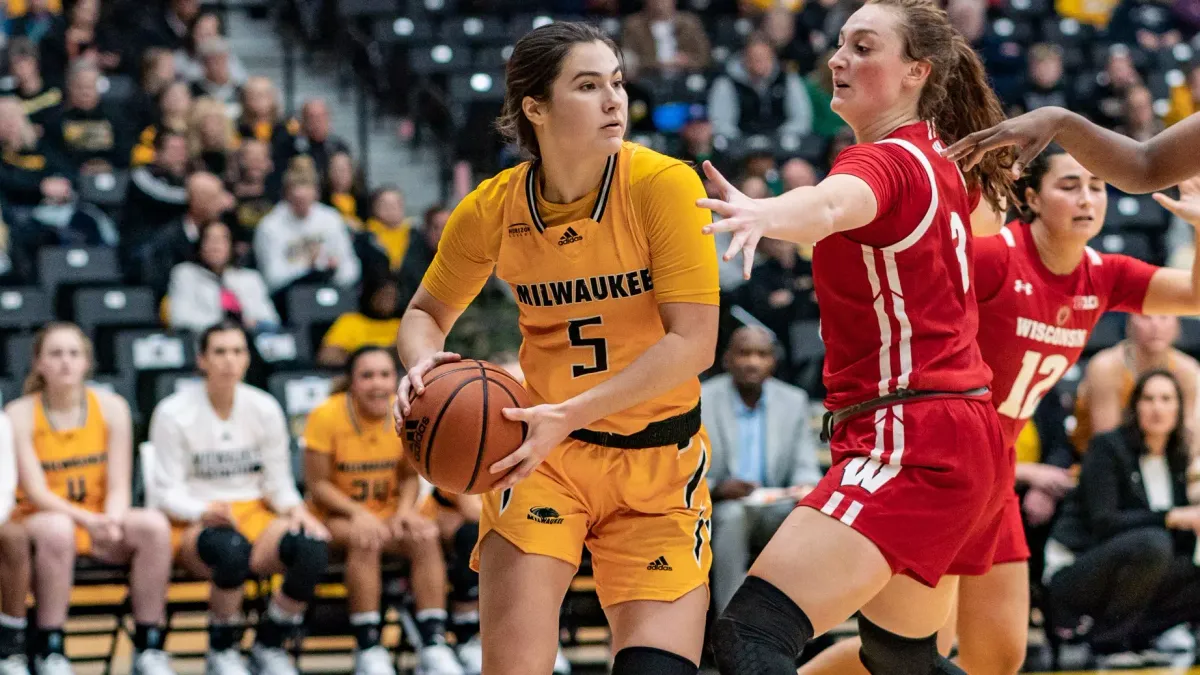 Detroit Mercy Titans at Green Bay Phoenix Womens Basketball