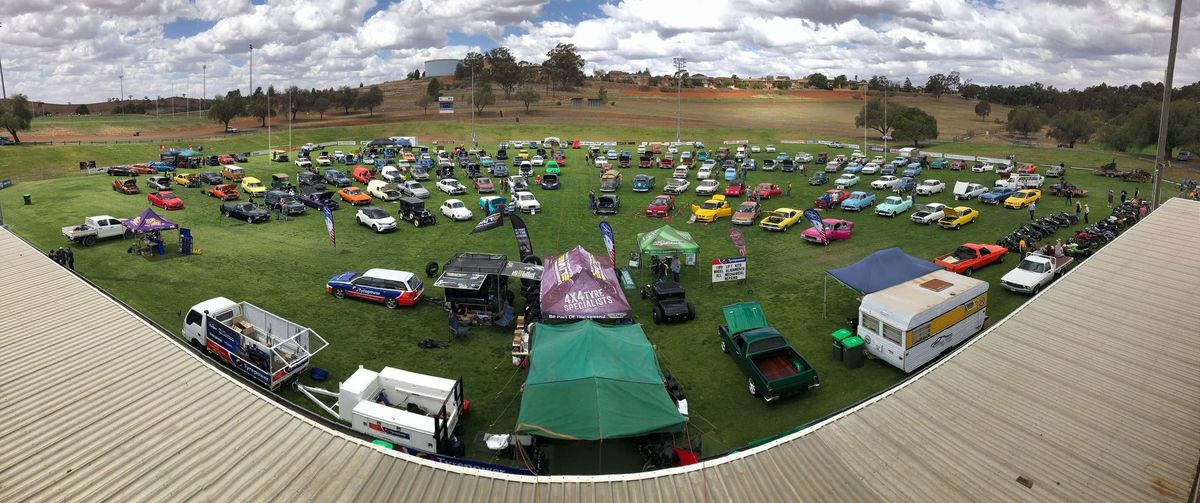 Central West Car Club Show \u2018n\u2019 Shine