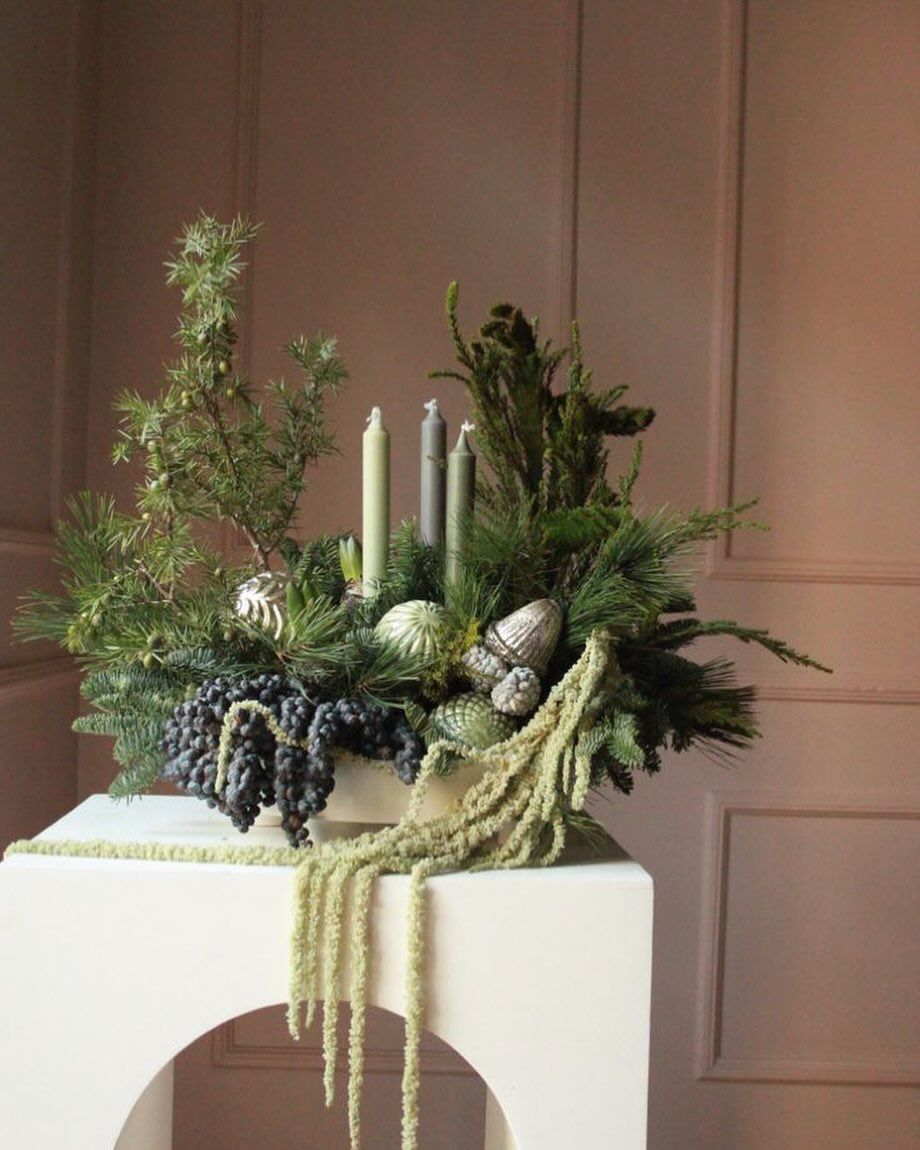 Christmas centerpiece floral workshop