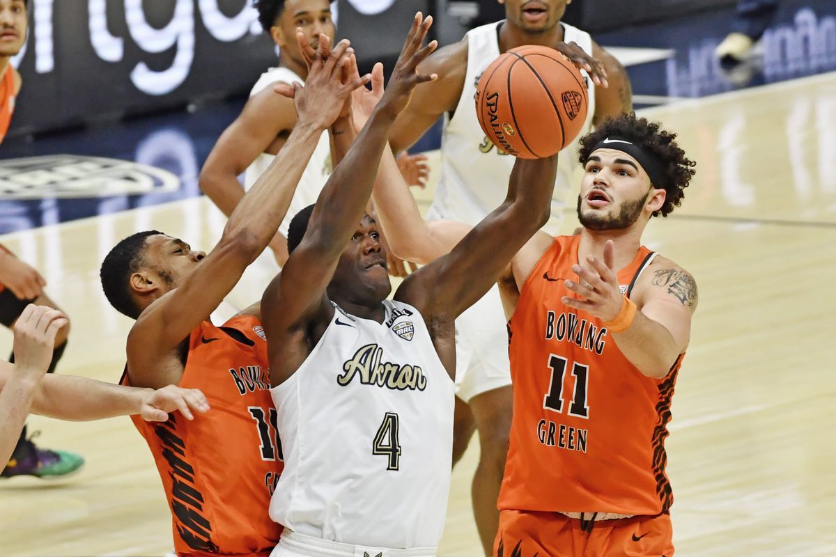 Akron Zips at Bowling Green State Falcons Mens Basketball