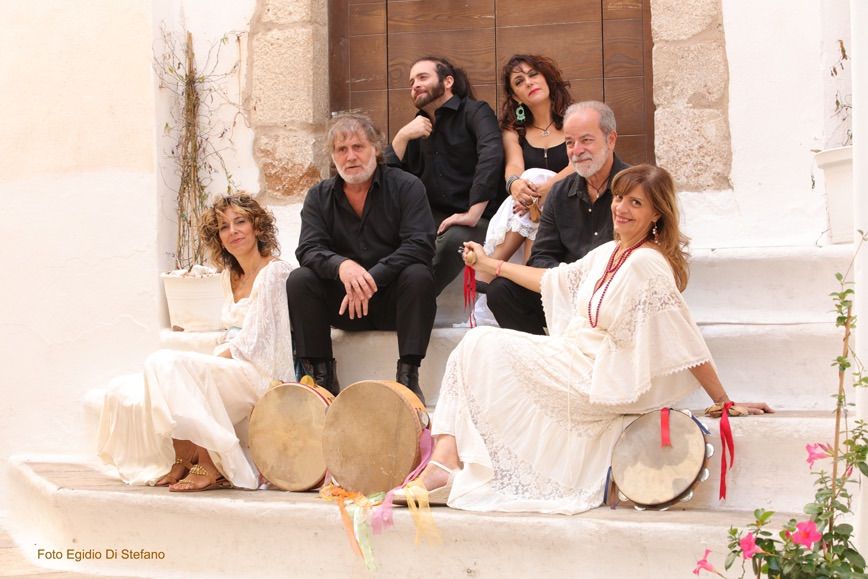 ARCHETIPO ENSEMBLE  \u201cMediterraneo\u201d