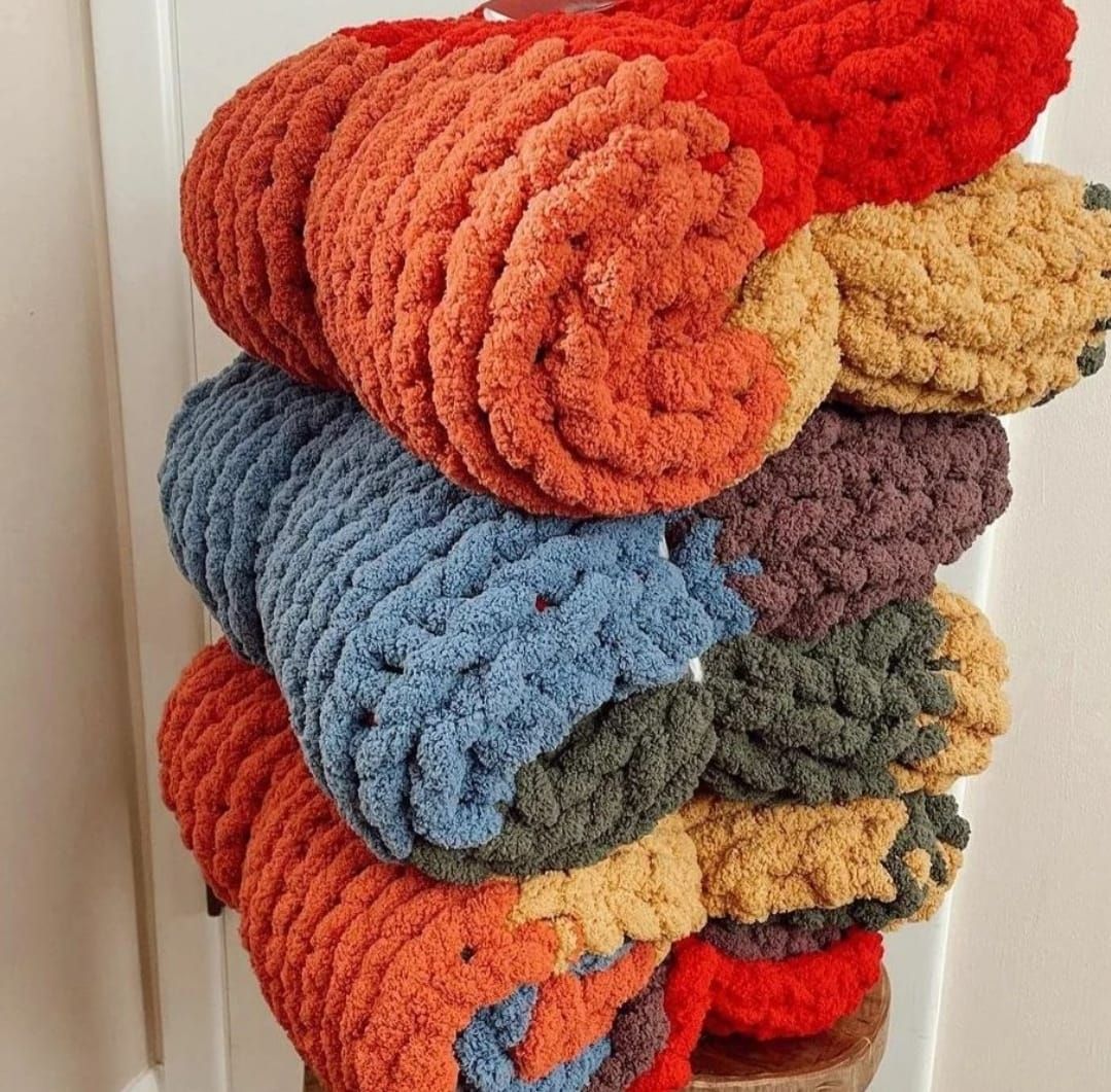 Handknit Chunky Yarn Blanket - PRIVATE EVENT