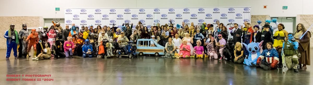 WonderCon 2025 Over 30 cosplay Meetup