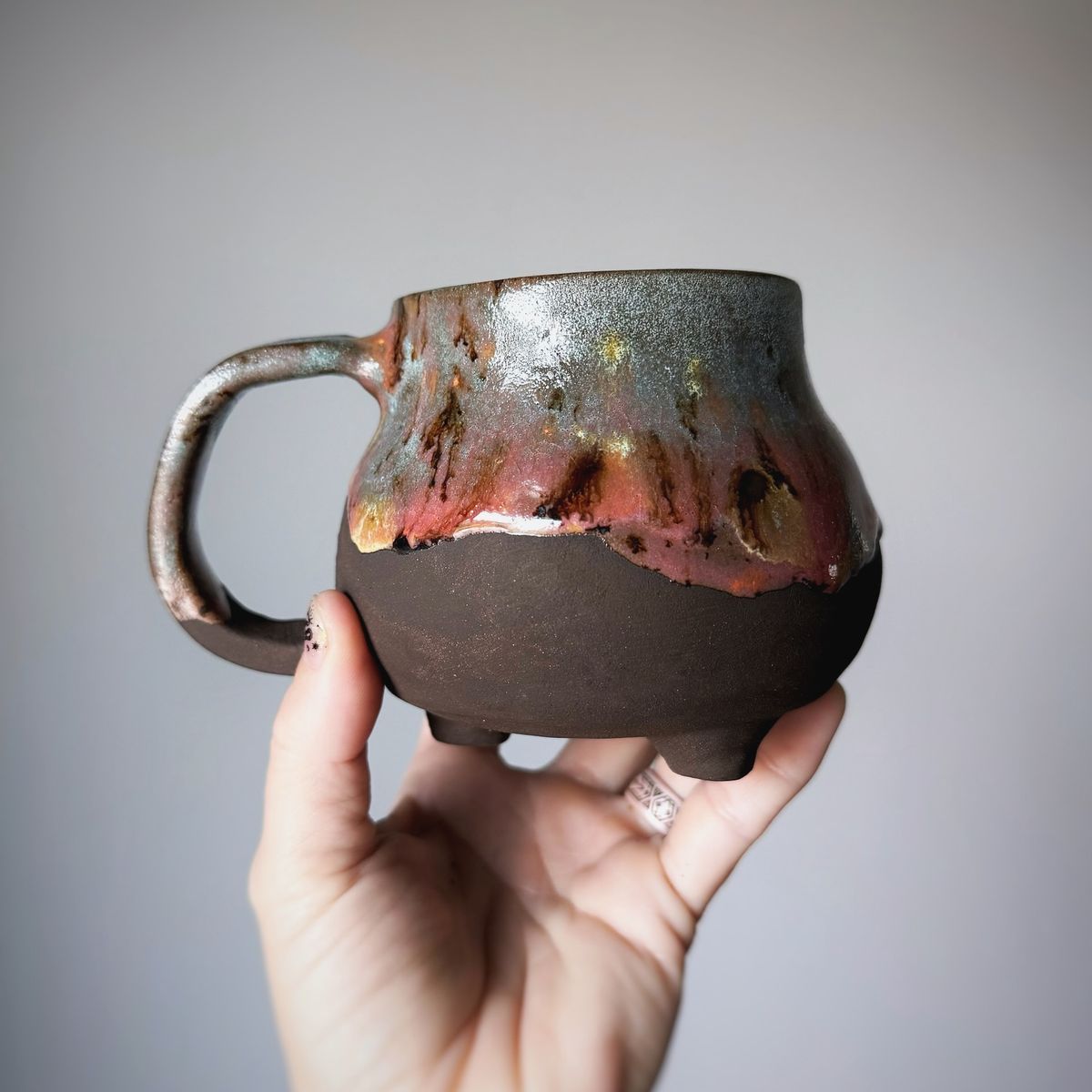 Slab Built Cauldron Mug - WORKSHOP @ Bald Monkey Beanery