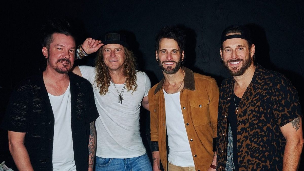 Hank FM Birthday Bash with Parmalee