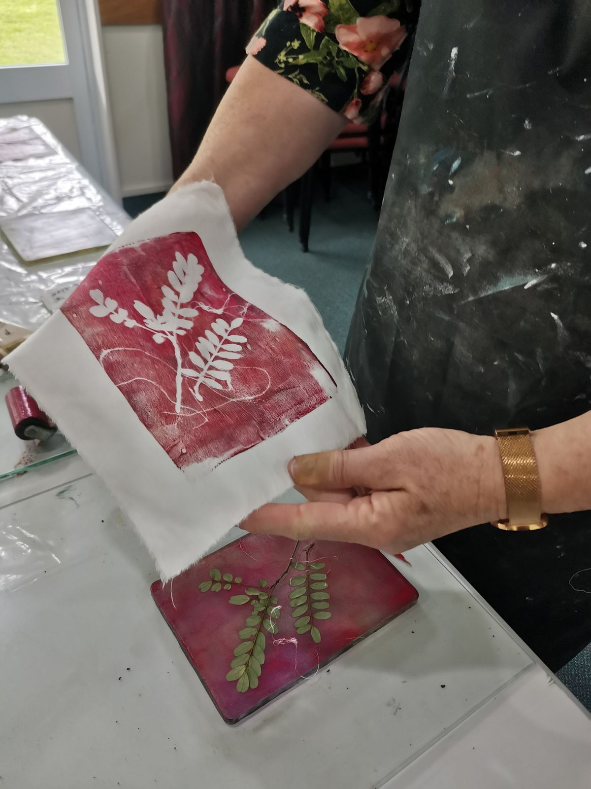 Mono-Printing on Fabric Workshop (Gelli Printing) with Sally Reynolds (1 Day)