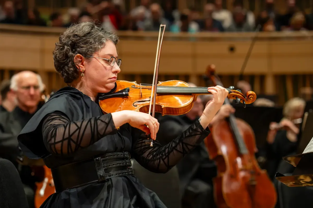 Vista Philharmonic Orchestra - Christmas Magic at Groton Hill Music Center