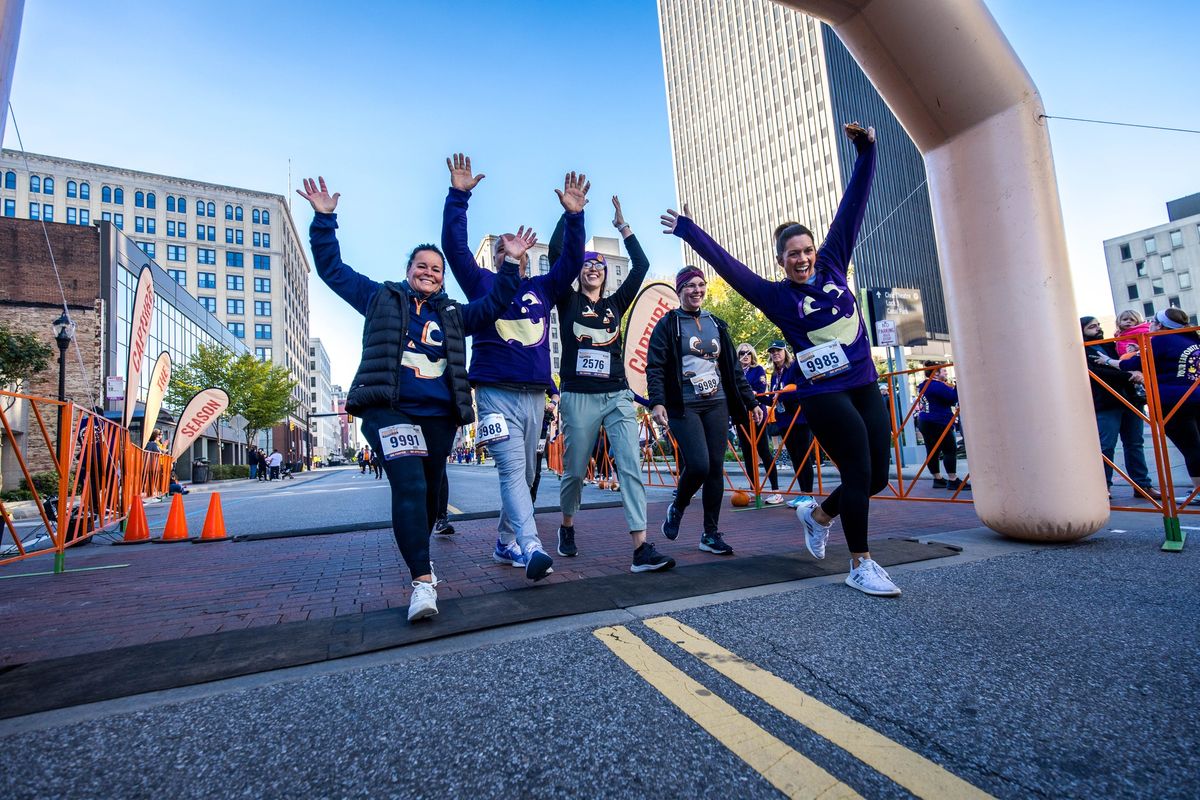 Gourdy's Pumpkin Run: Akron