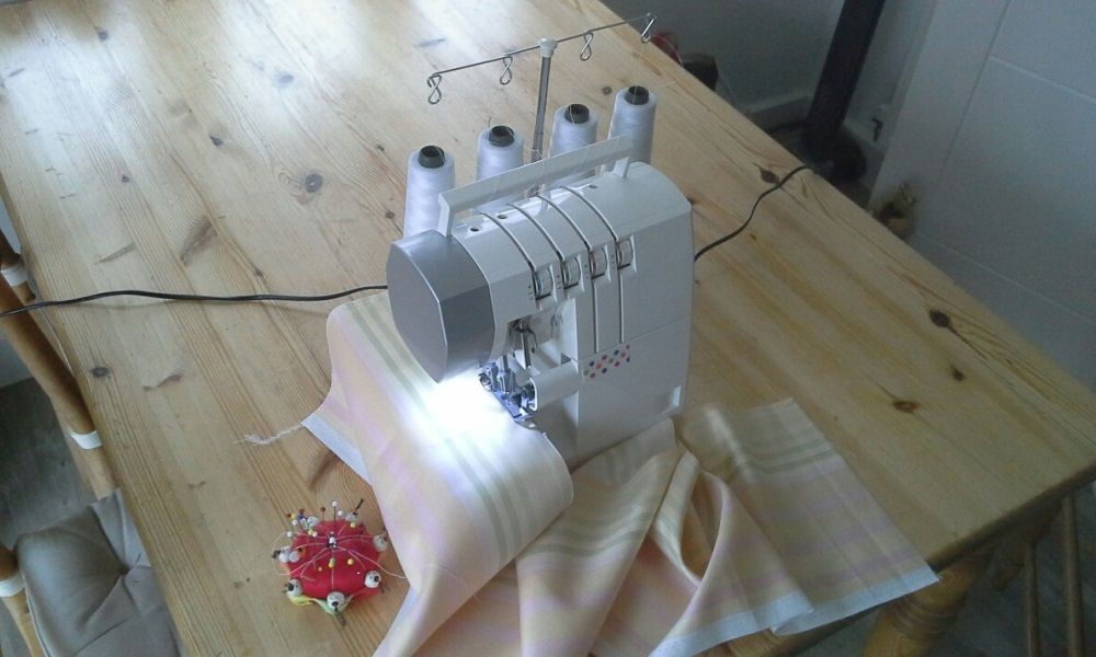 Using an Overlocker Sewing Machine for Intermediate - Workshop