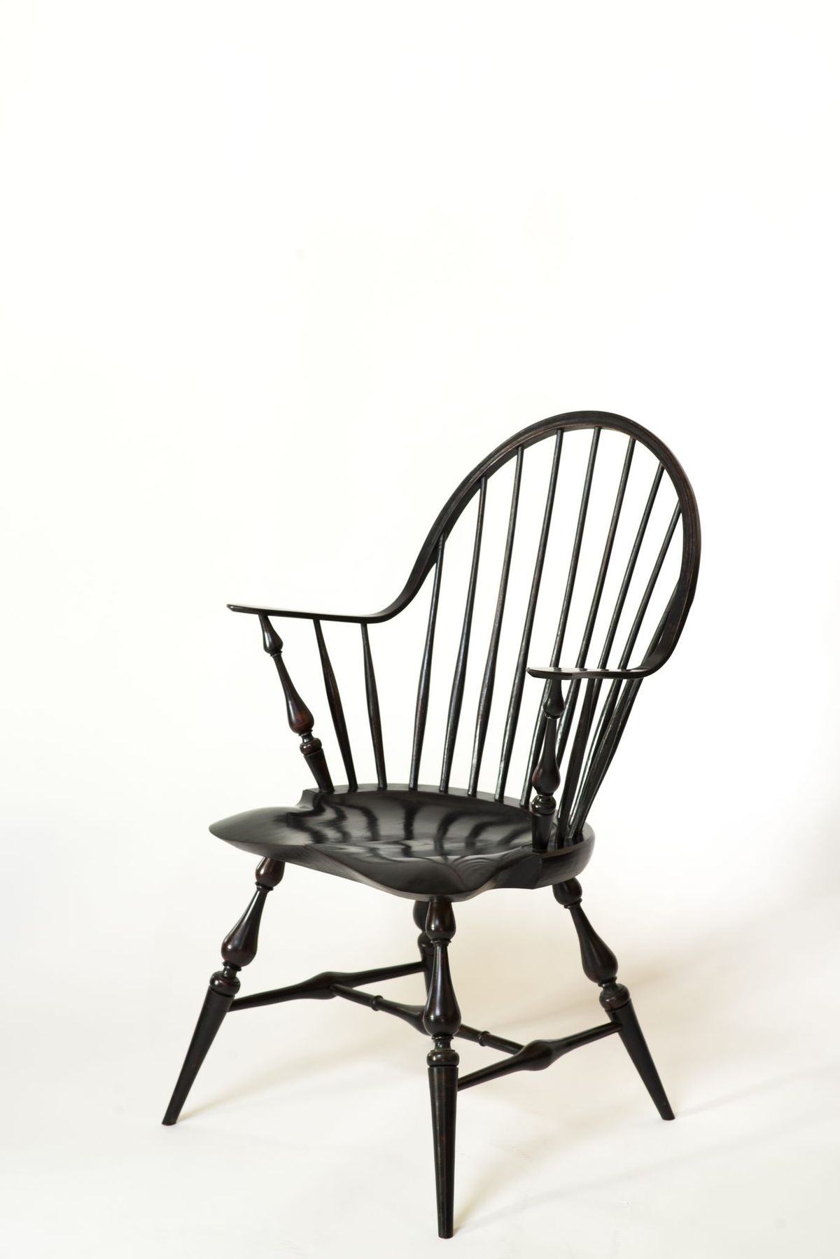 Windsor Continuous Arm Chair - FULL