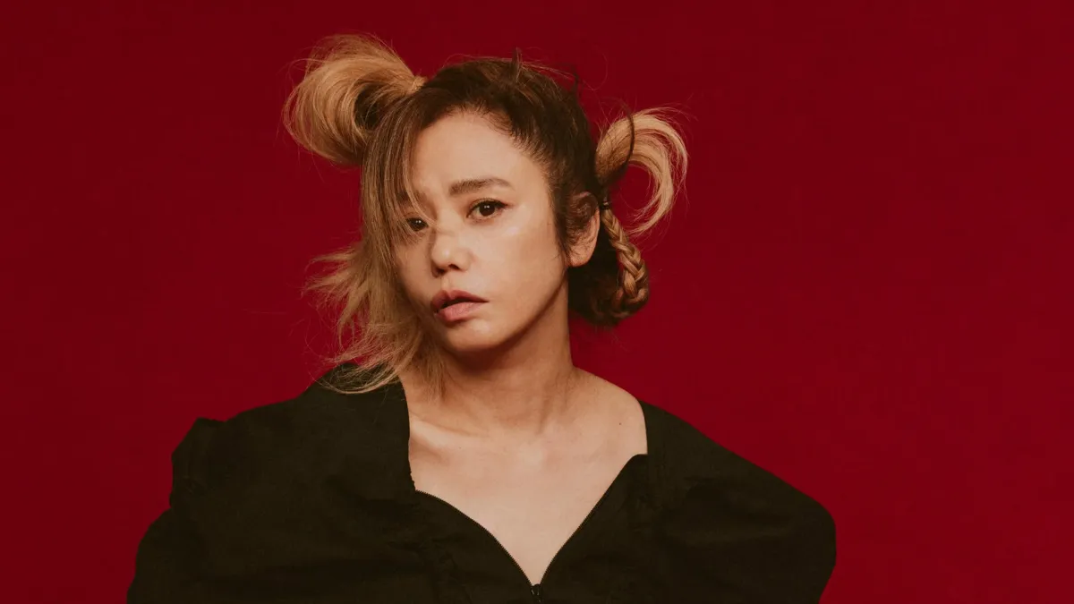 Chara, \u767d\u6839\u8ce2\u4e00, Kenichi Takemoto, \u4e95\u4e0a\u9298 in \u5927\u962a\u5e02\u4e2d\u592e\u533a