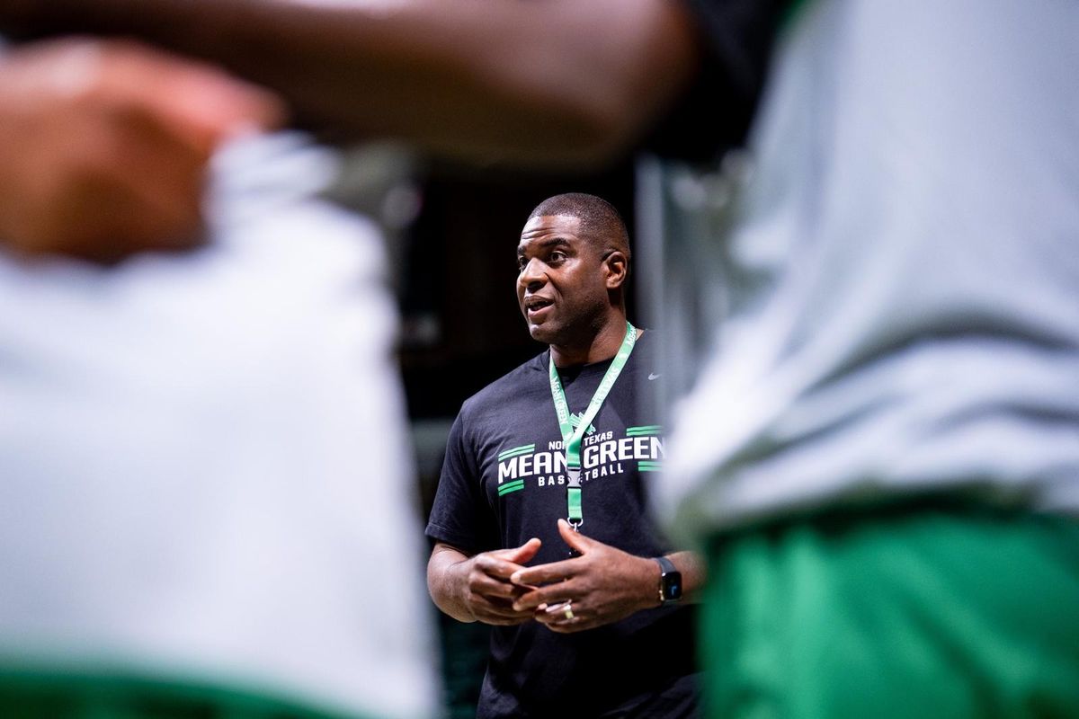 Parking North Texas Mean Green at Memphis Tigers Mens Basketball