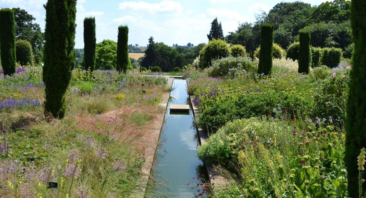 Day trip to Broughton Grange Gardens