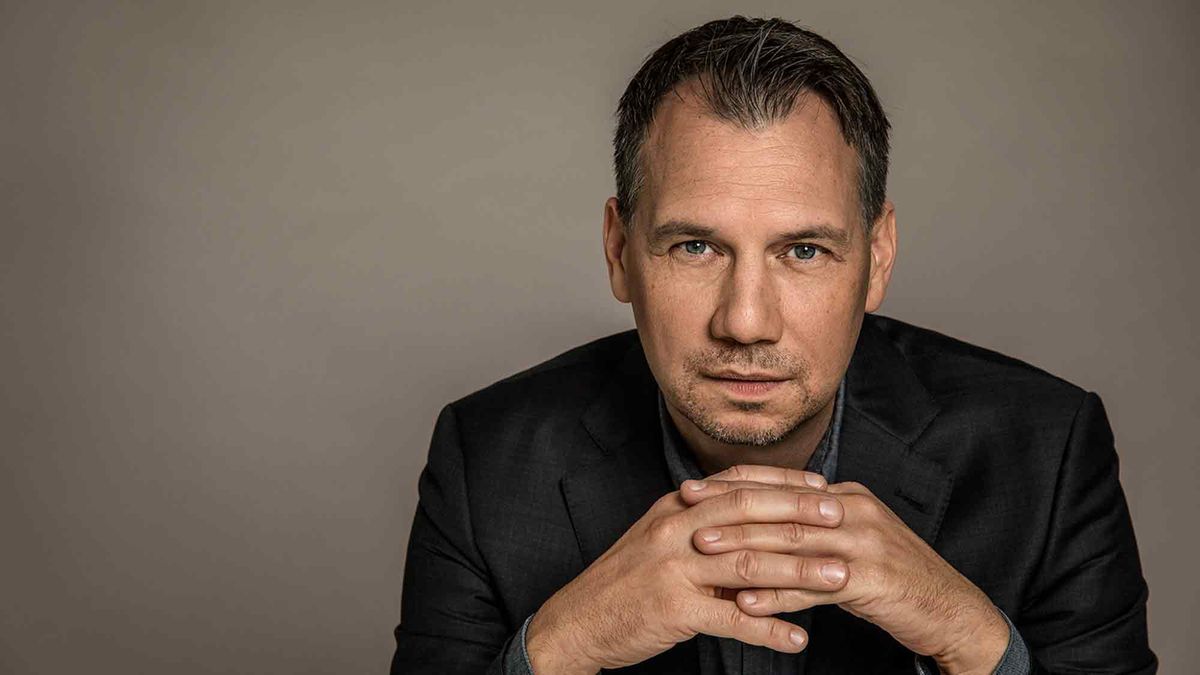 Sebastian Fitzek im Heinz Hilpert Theater L\u00fcnen