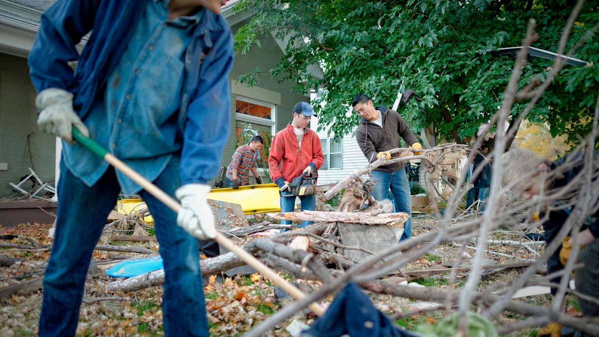 Castle Rock Young men activity