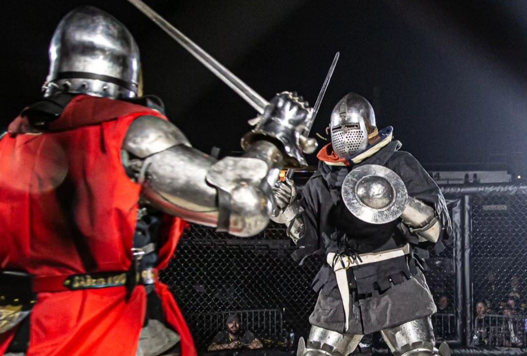 Armored MMA: Medieval Cage Fighting Championship