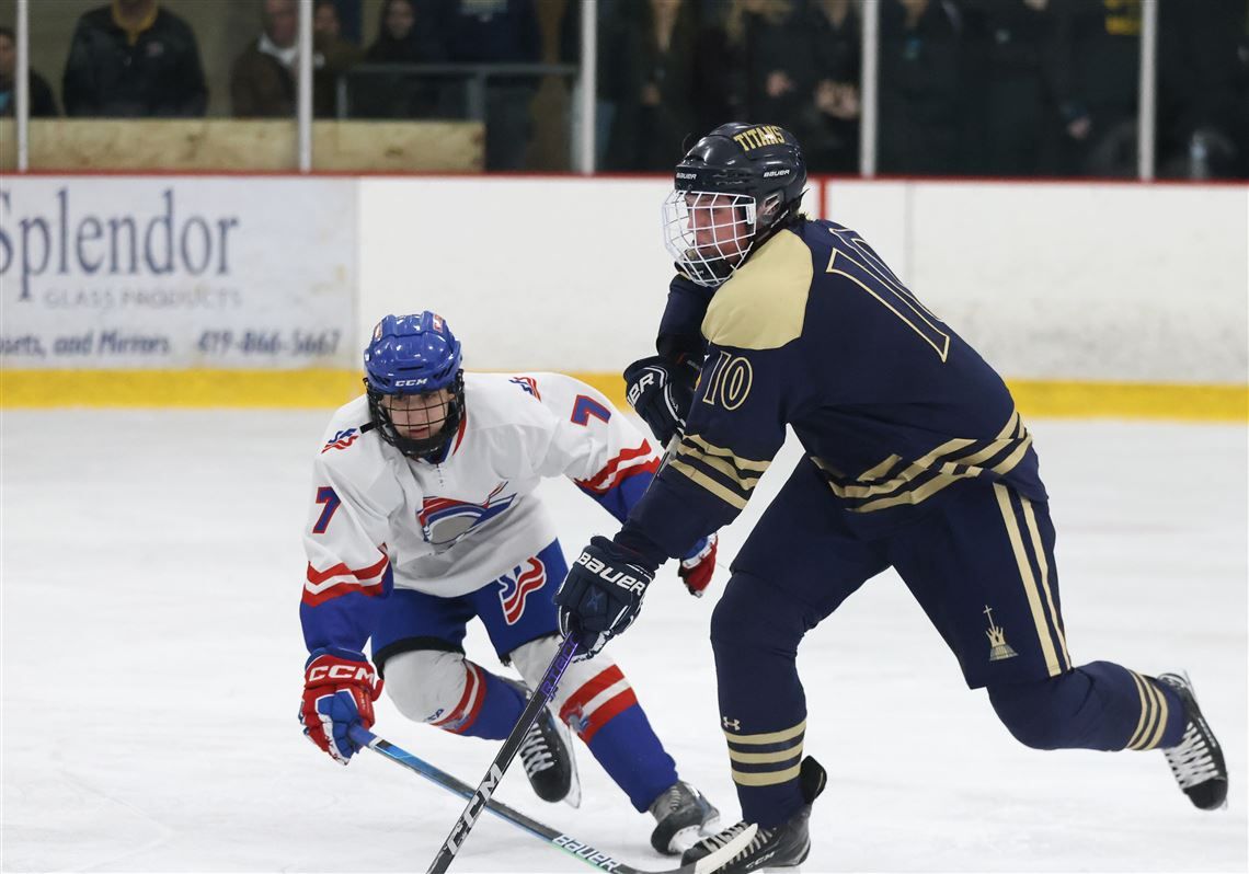 St. John's Jesuit Titans vs Bowling Green Hockey at Huntington Center