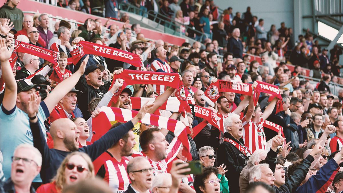 Brentford FC vs Wolverhampton Wanderers FC at Gtech Community Stadium
