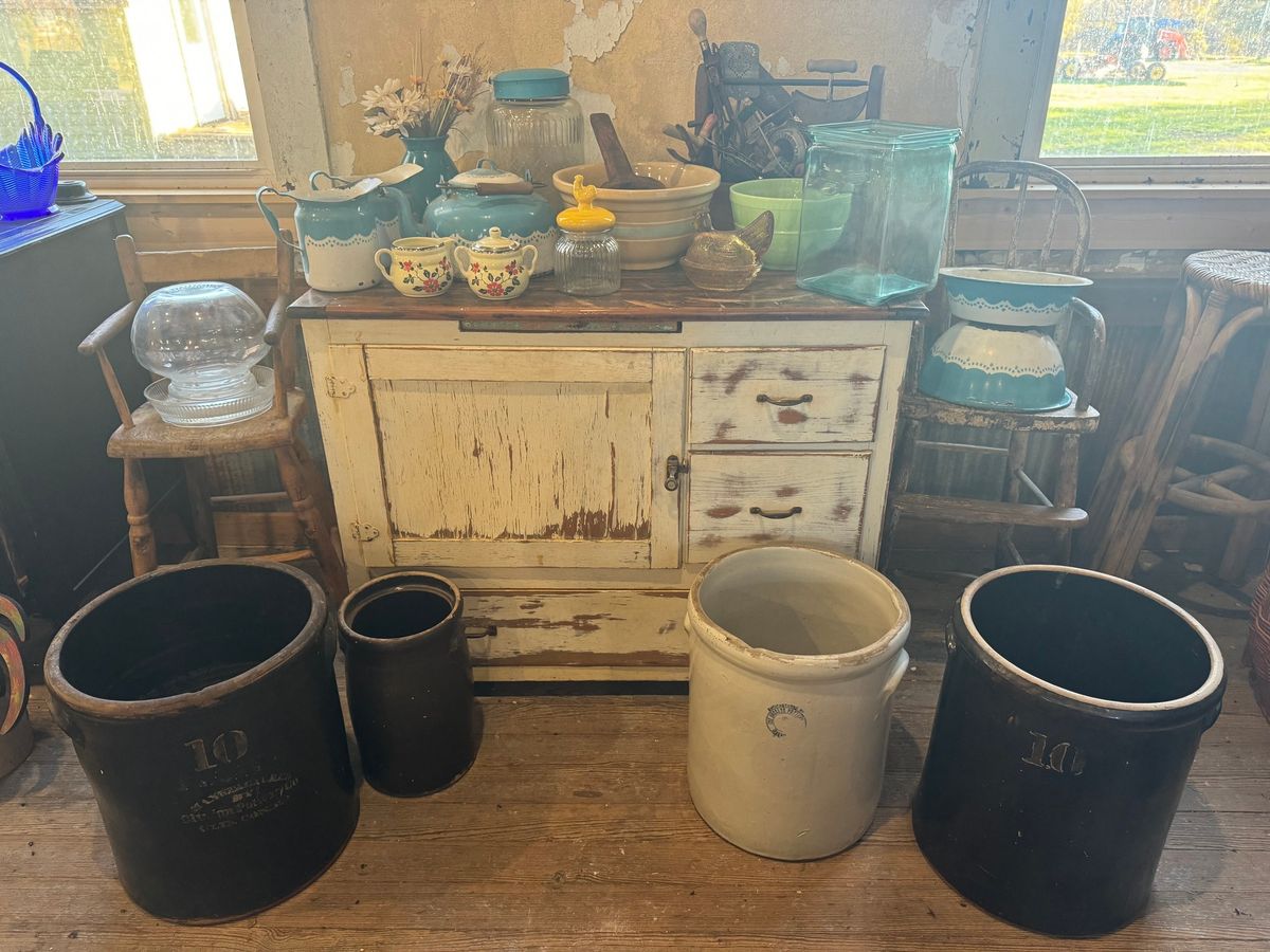 Antique Consignment Auction