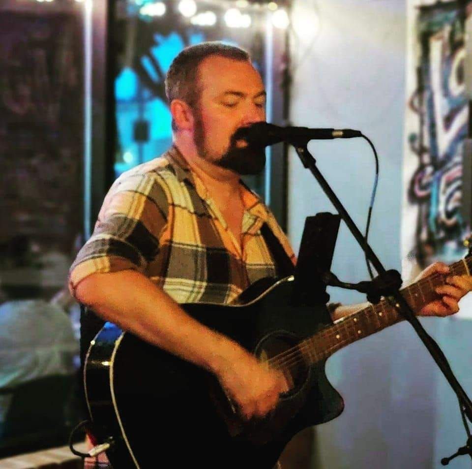 Open mic with Mike Schabow