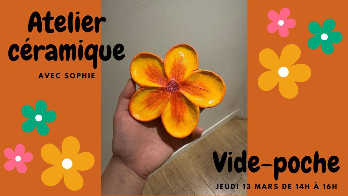 Atelier de Sophie - C\u00e9ramique "vide - poche fleur"