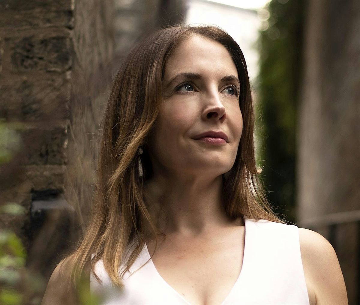 Jazz Bar Fridays: Louise Dodds "On We Go" Single Launch