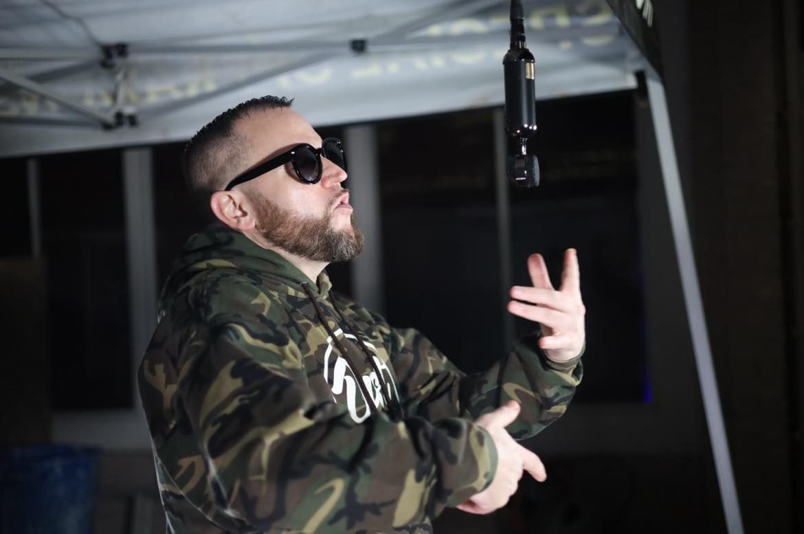 Bubba Sparxxx at Harlows Night Club - Main Room