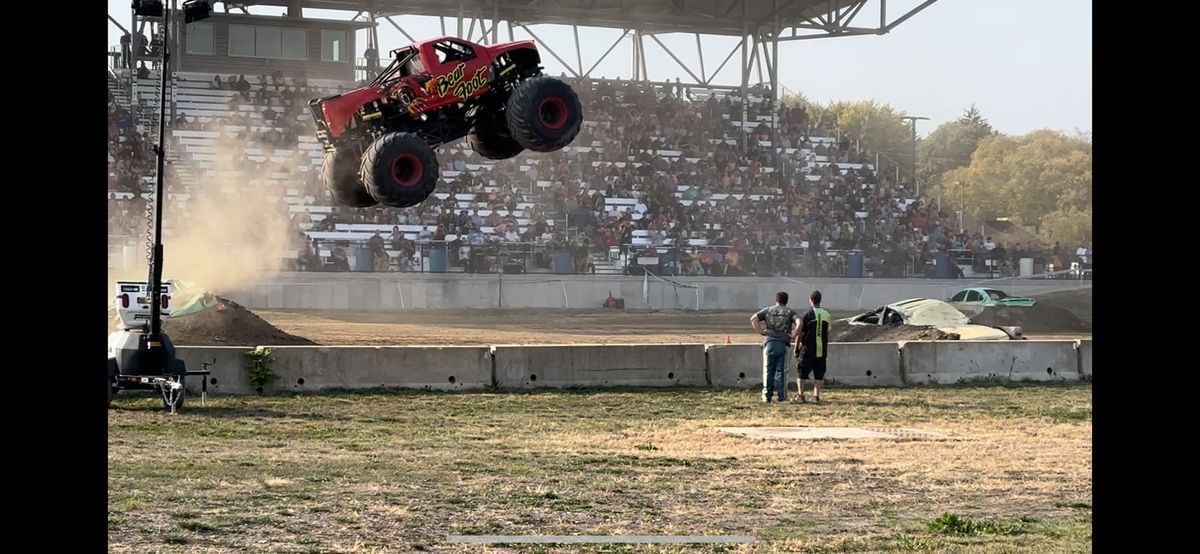 Monster Truck Fun\/ Take a picture with a REAL one!!