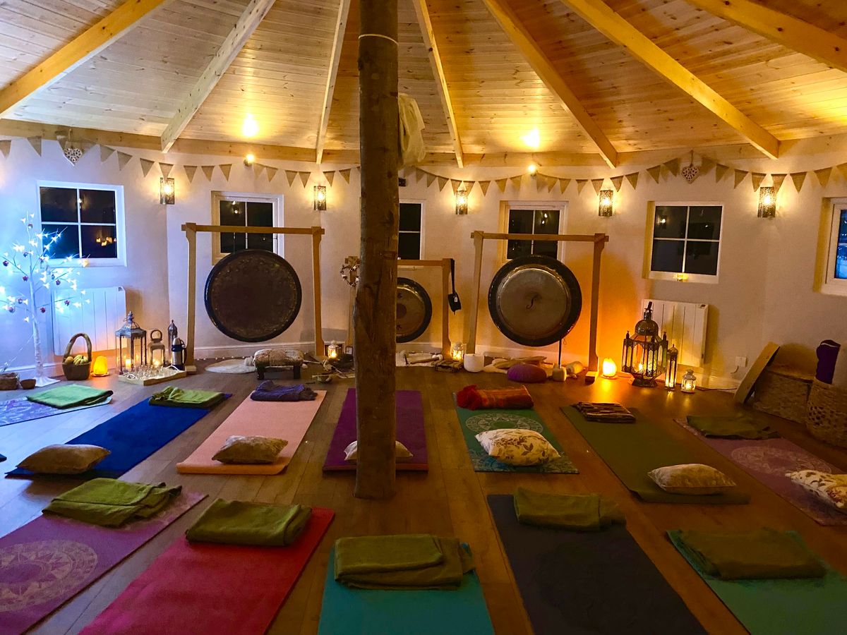 New Moon Gong Bath \/ Sound Healing & Cacao