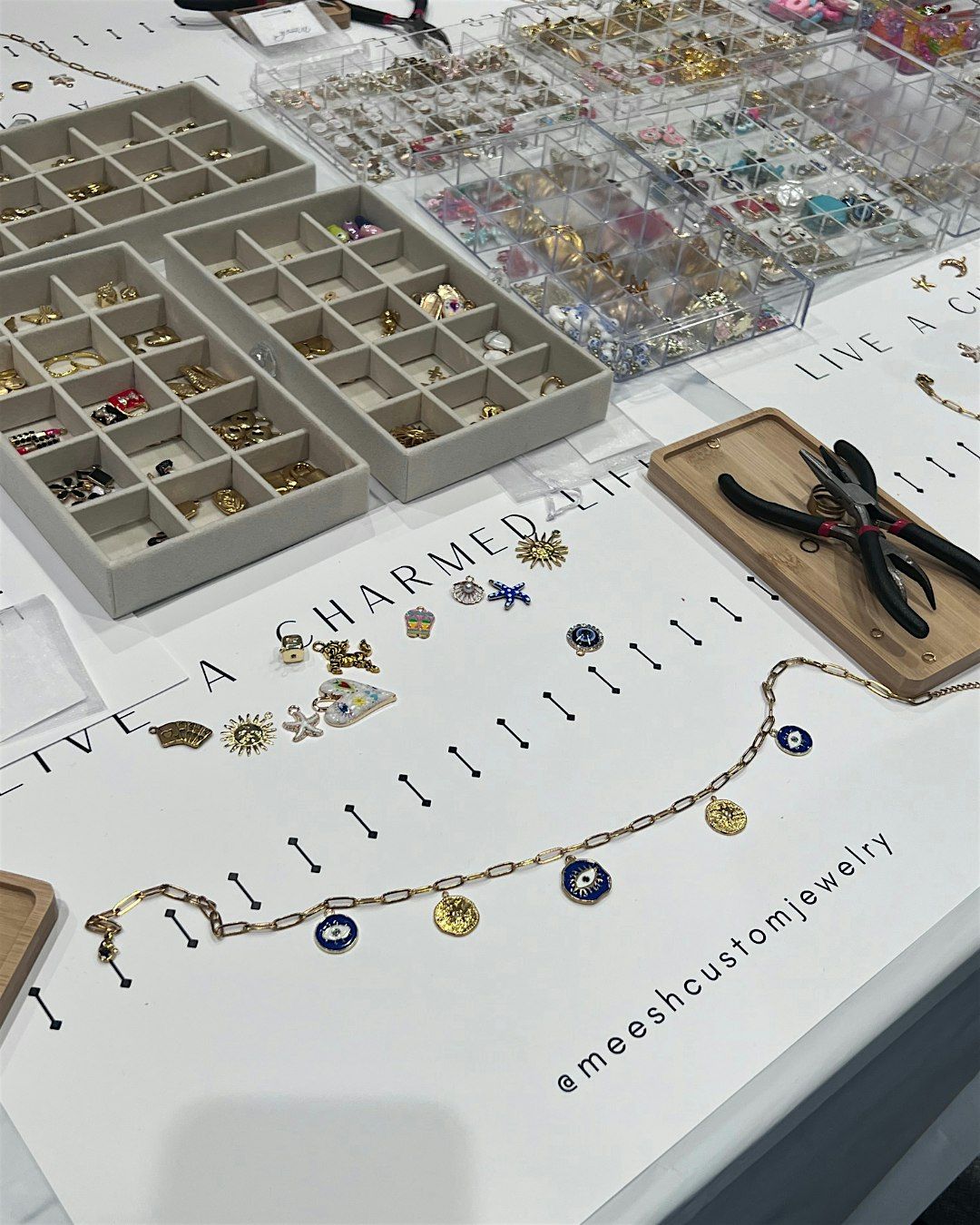 Holiday Market Pop-up Charm Workshop