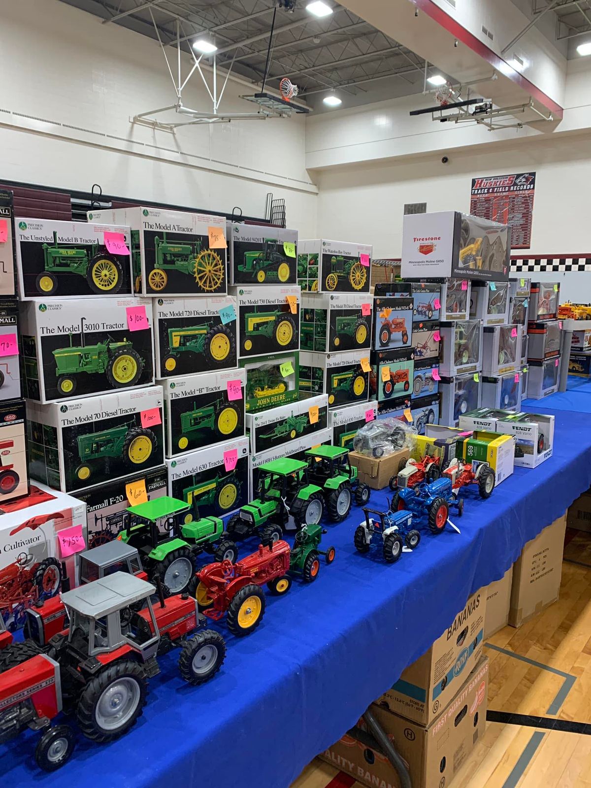 New Holstein FFA Alumni 31st Annual Farm Toy & Craft Show