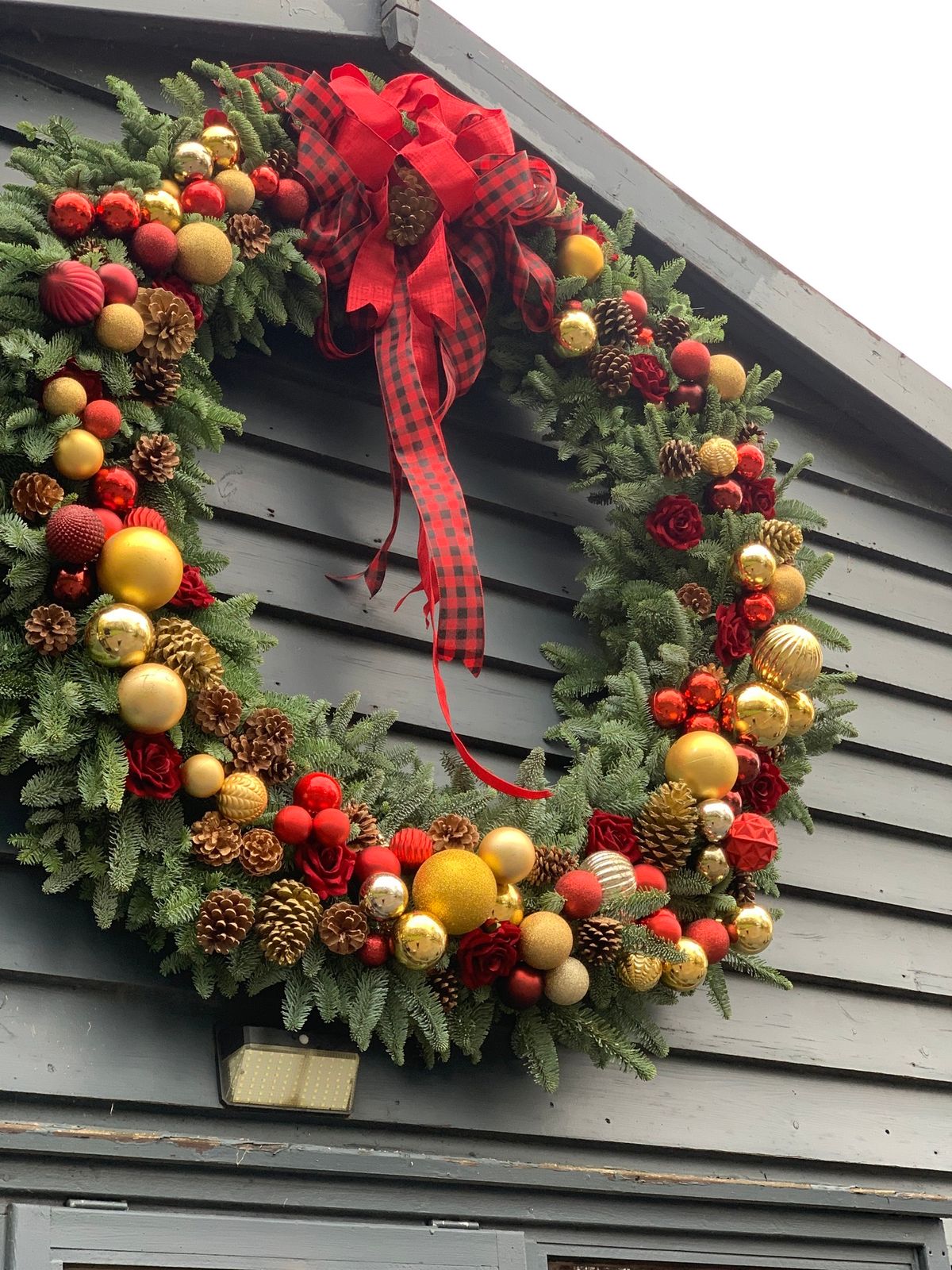 Christmas Wreath Decorating Workshop