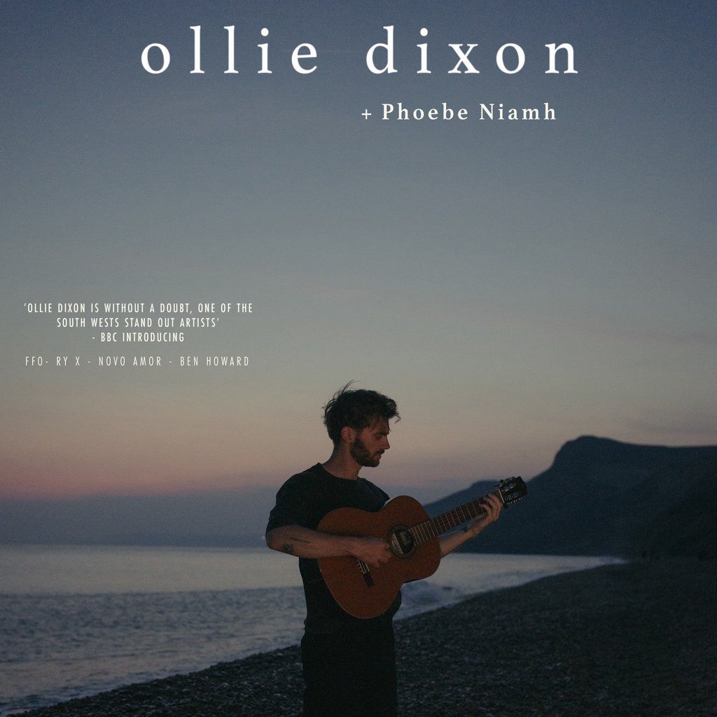 Ollie Dixon + Phoebe Niamh at Hagglers Corner
