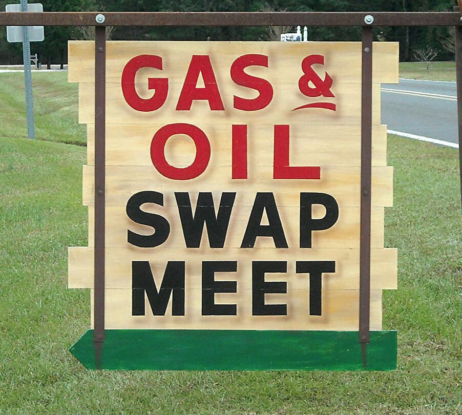 Countyline Gas & Oil Swap meet | Chapter 37 display