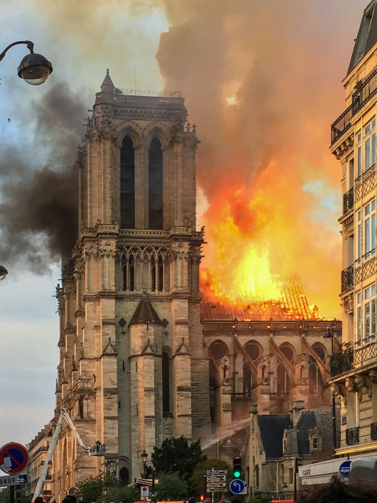 Public lecture: Rebuilding Notre Dame Cathedral in Paris