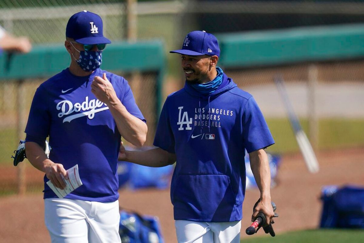 Spring Training - Los Angeles Dodgers at Cincinnati Reds