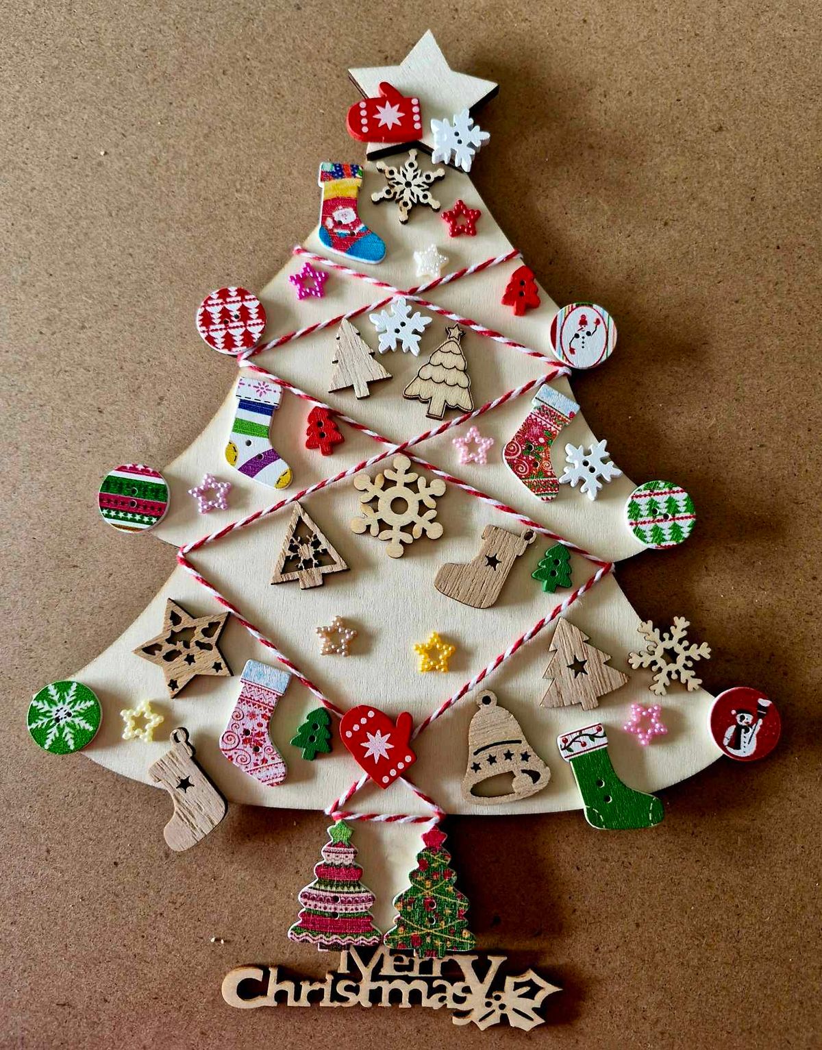 Wooden Button Christmas Tree