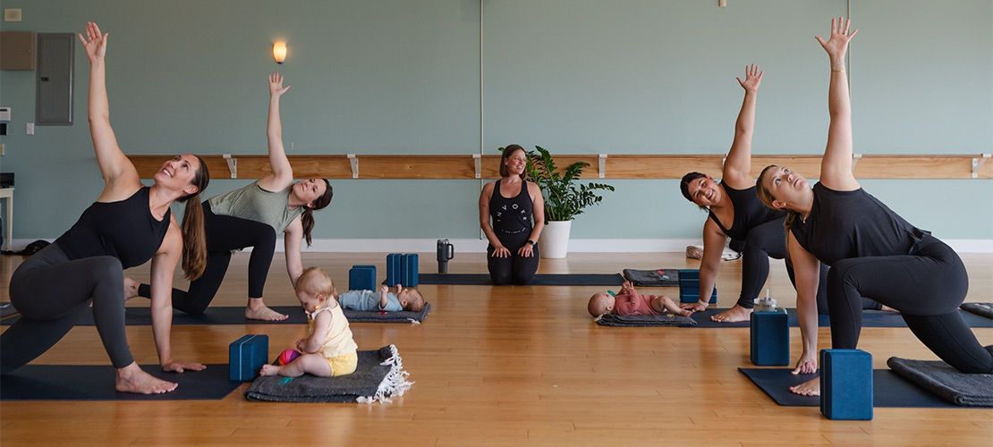 Pre & Postnatal Yoga 