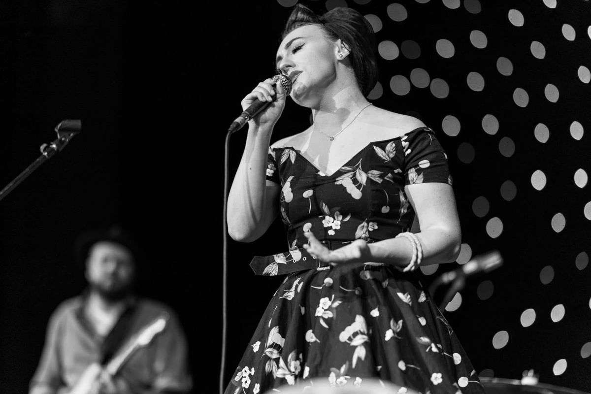 LEMAN presents Daisy Gill plus Shannon Gillespie.