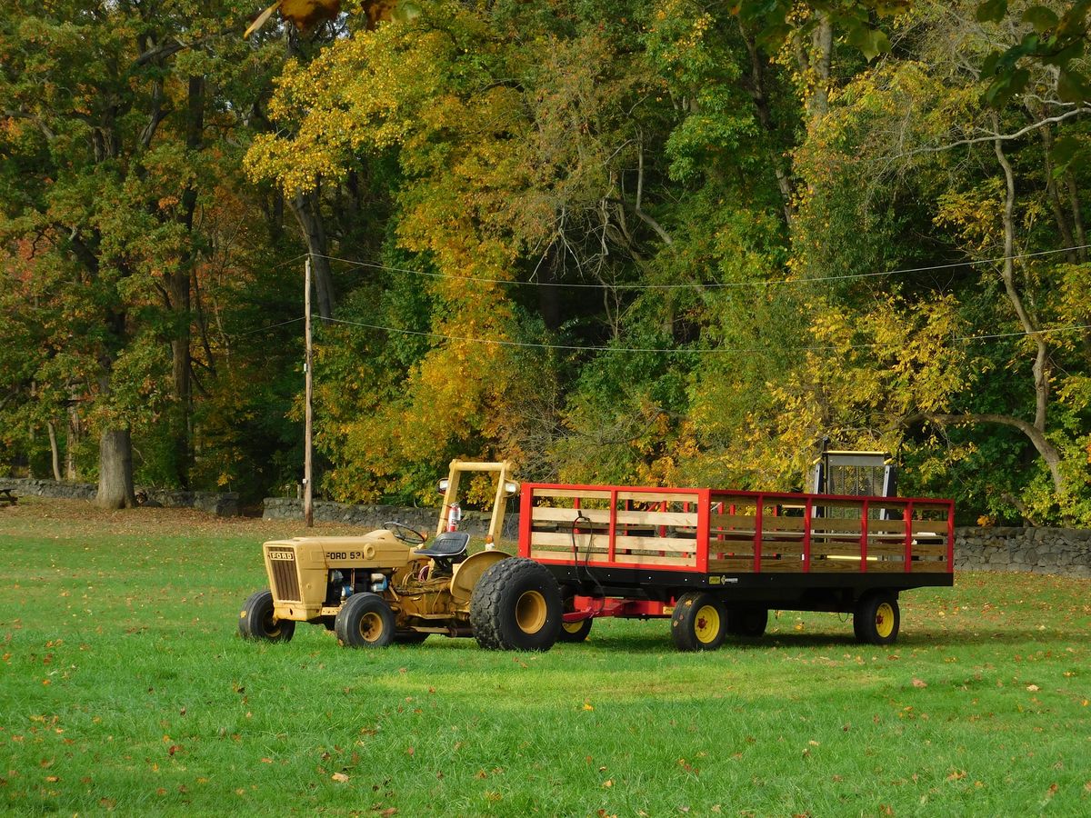 Public Fall Wagon Rides