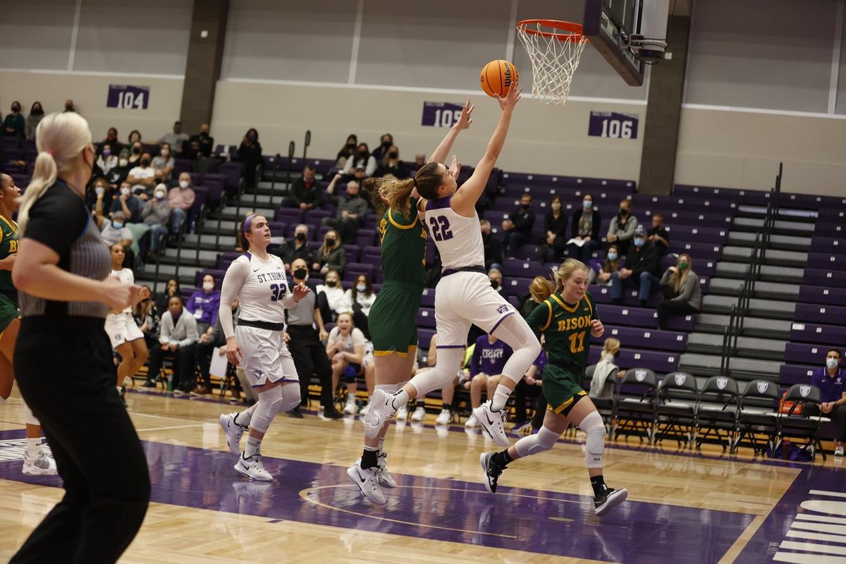 St. Thomas Tommies at North Dakota State Bison Womens Basketball