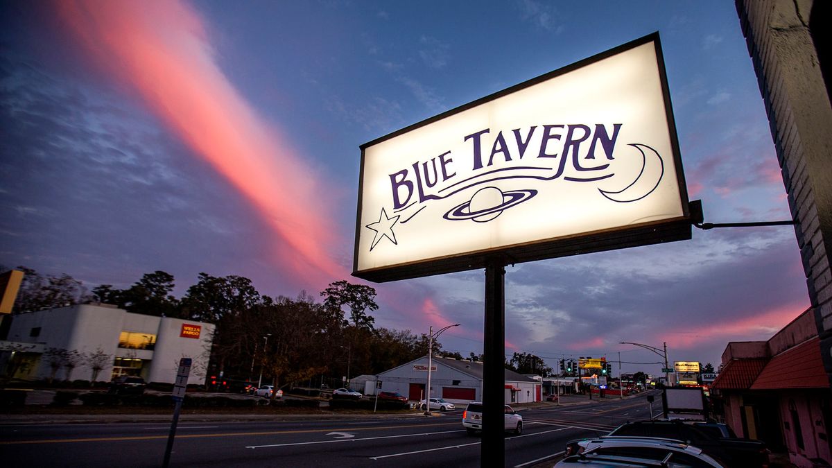 Open Mic Night @ Blue Tavern