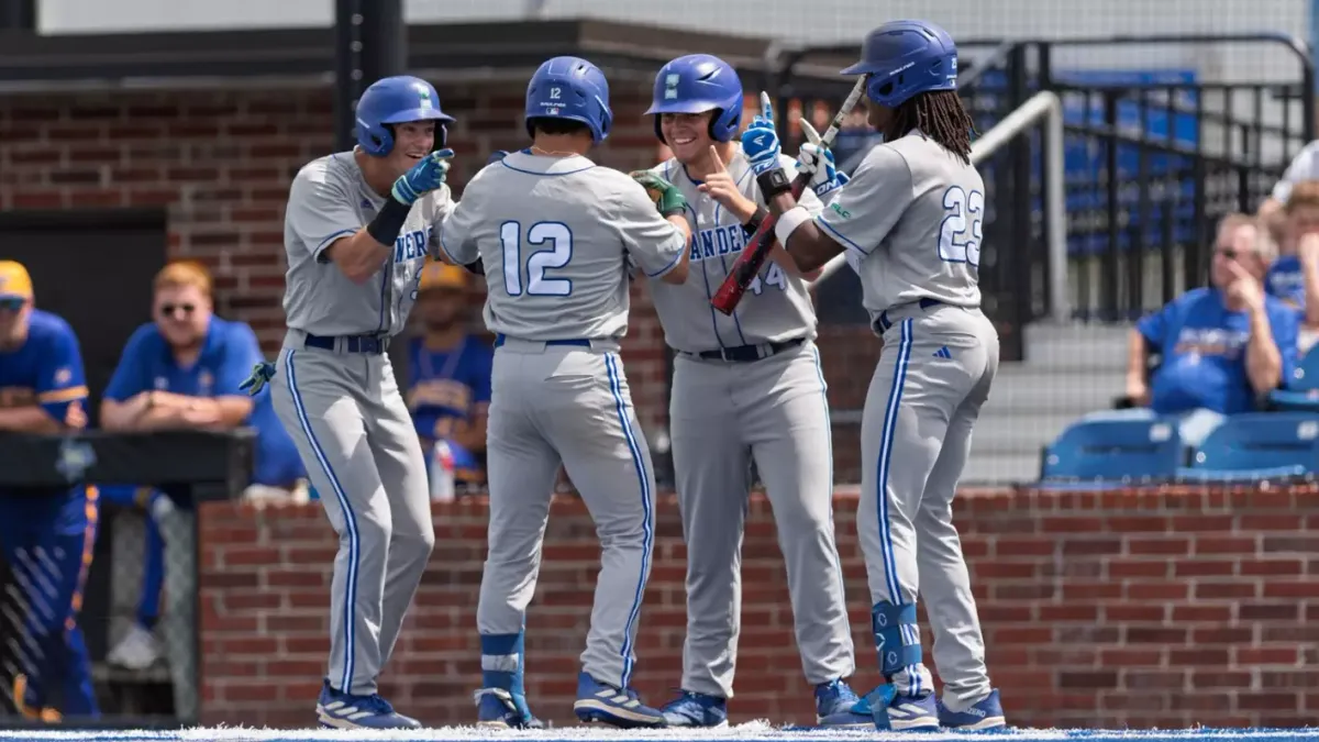 Parking Incarnate Word Cardinals at Texas A&M Corpus Christi Islanders Mens Basketball